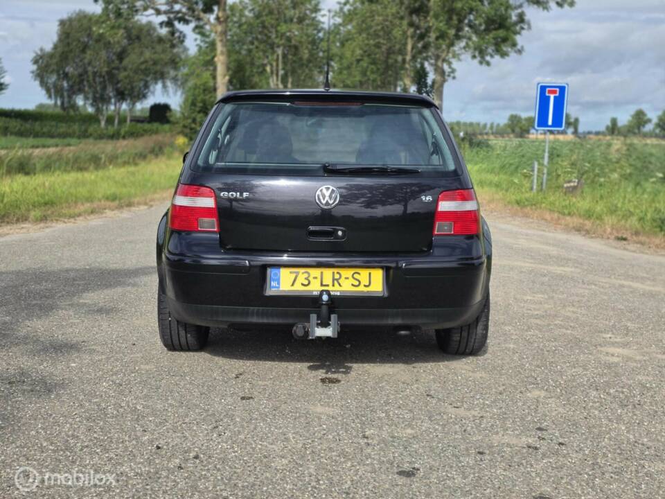 Image 9/42 of Volkswagen Golf IV 1.6 (2003)
