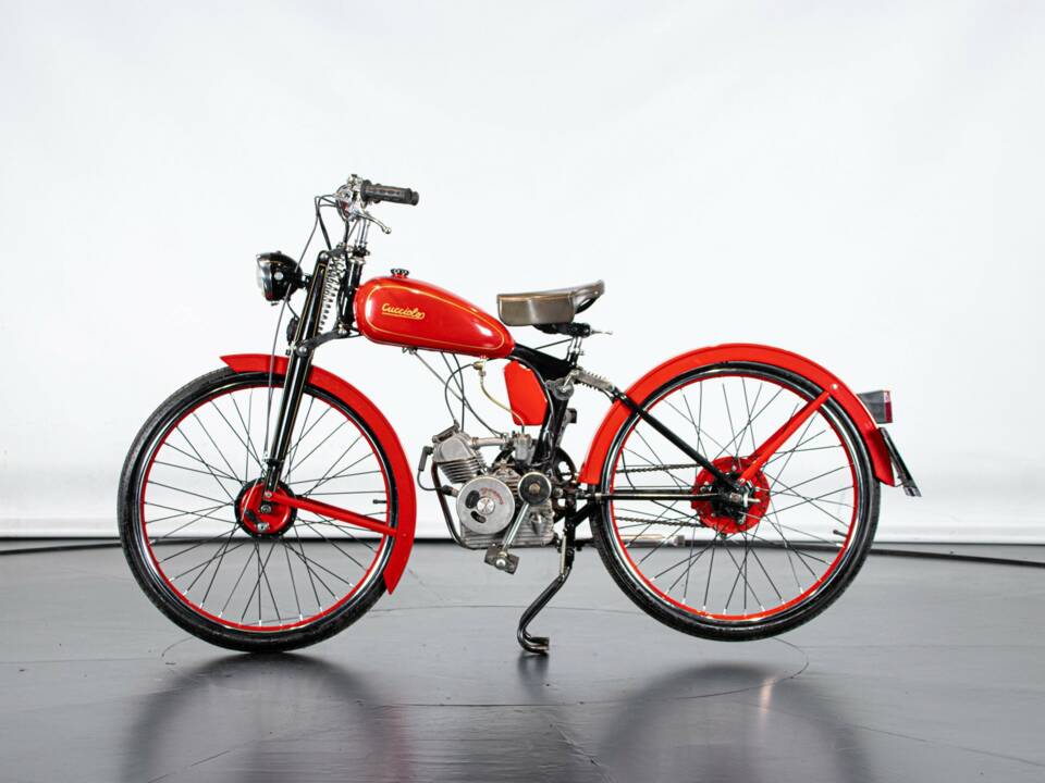Immagine 1/50 di Ducati DUMMY (1954)