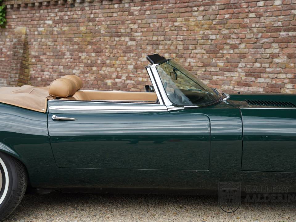 Afbeelding 38/50 van Jaguar E-Type V12 (1974)