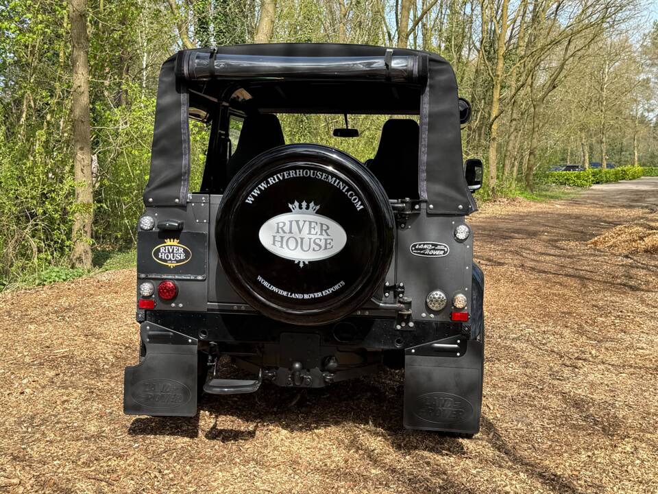Image 6/16 de Land Rover Defender 90 (2010)