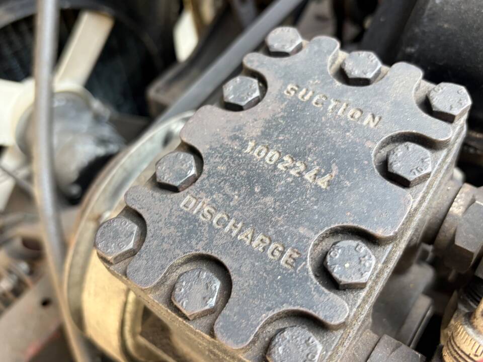 Image 67/81 de Jaguar Type E (2+2) (1969)