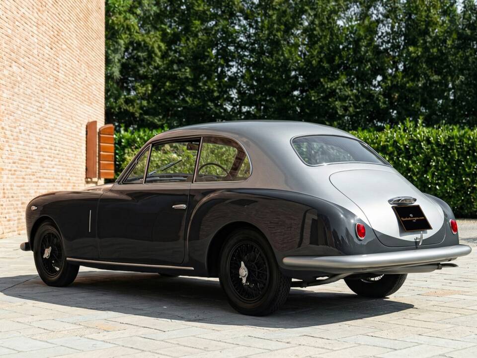 Image 7/50 of Lancia Augusta Ghia (1935)