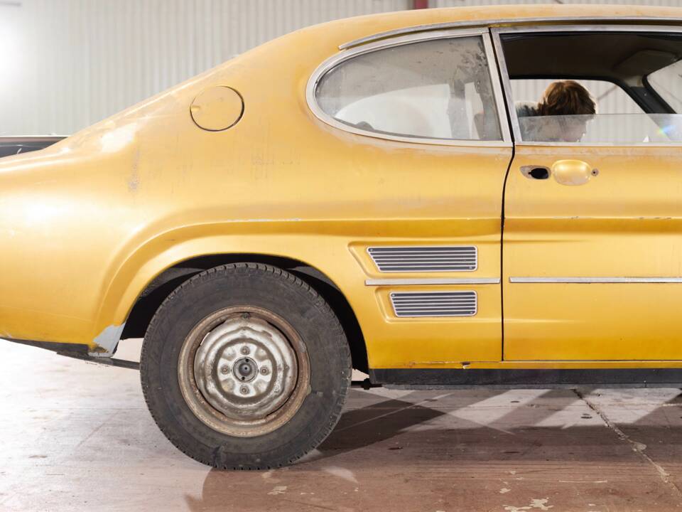 Image 24/37 of Ford Capri I  1600 (1971)