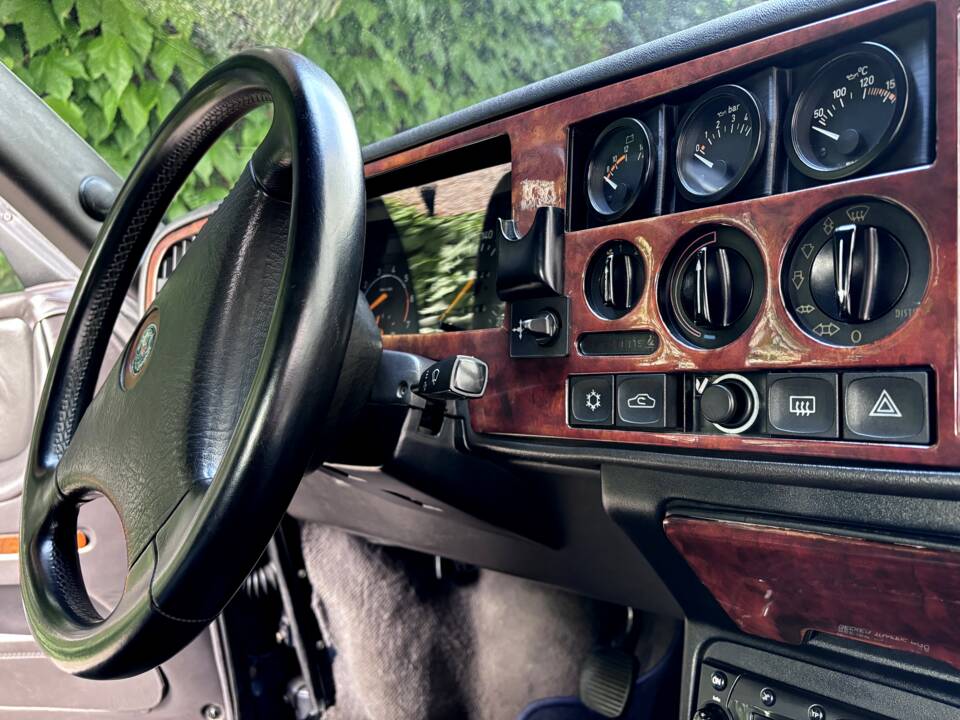 Bild 89/97 von Saab 900 Turbo 16V (1993)