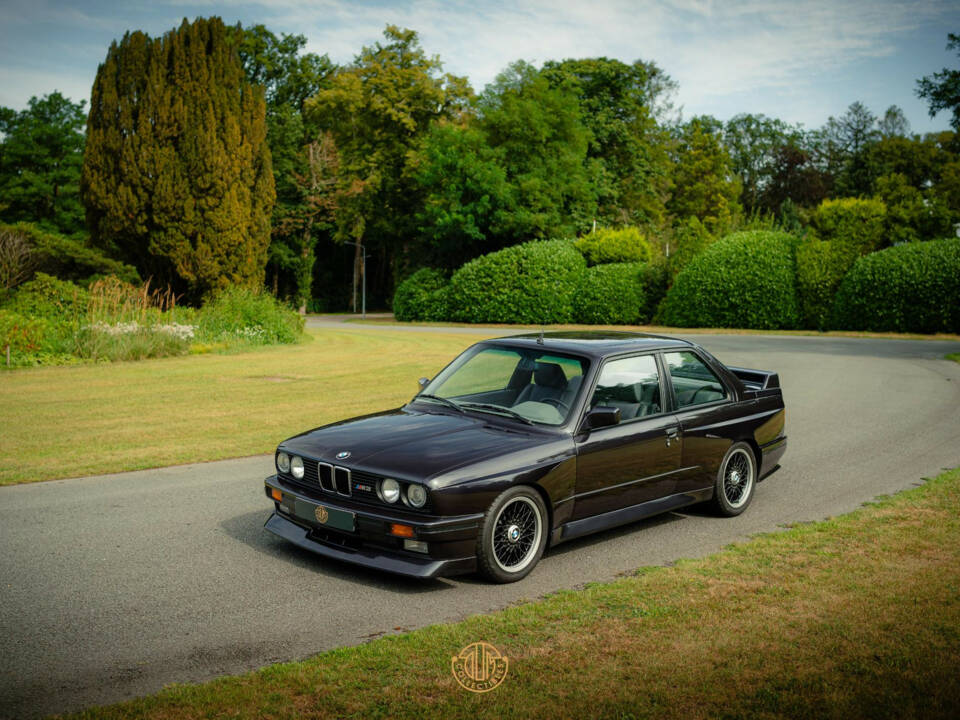 Immagine 5/50 di BMW M3 Cecotto (1990)