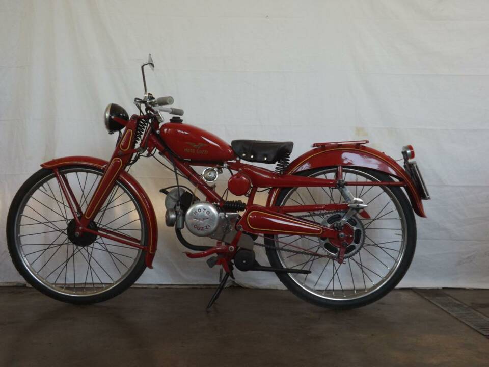 Image 4/50 de Moto Guzzi Cardellino 65 (1955)