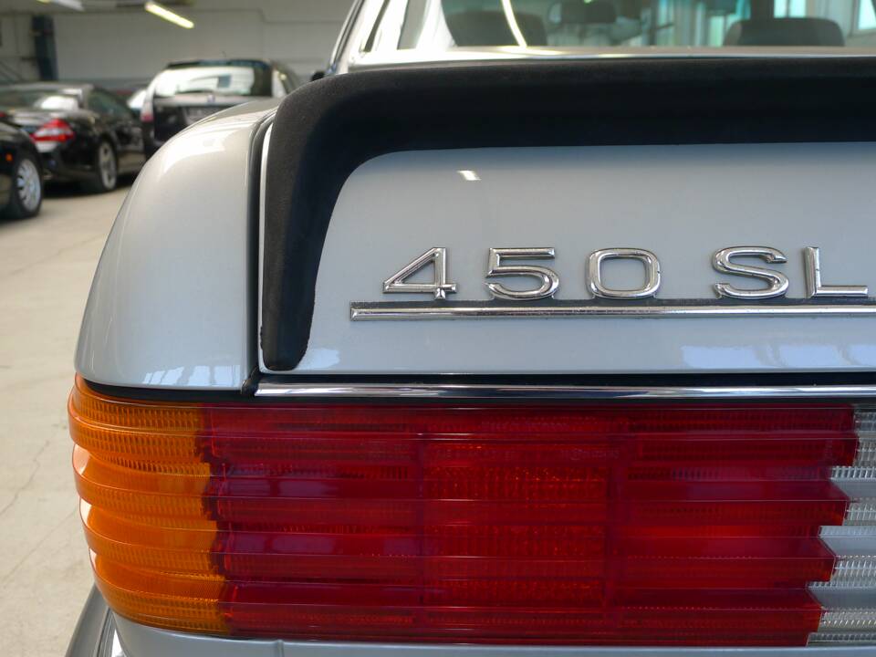 Image 27/37 of Mercedes-Benz 450 SLC 5,0 (1979)
