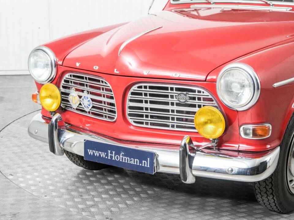 Image 19/50 of Volvo P 123 GT (1968)