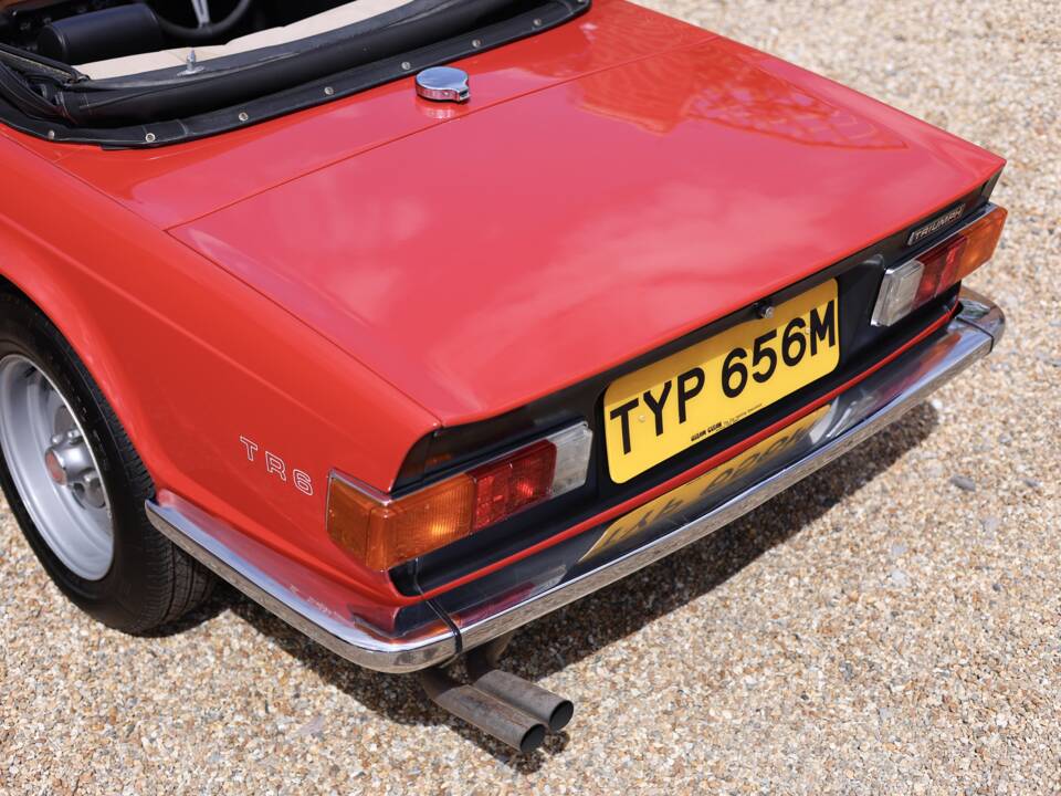 Image 32/50 de Triumph TR 6 (1973)
