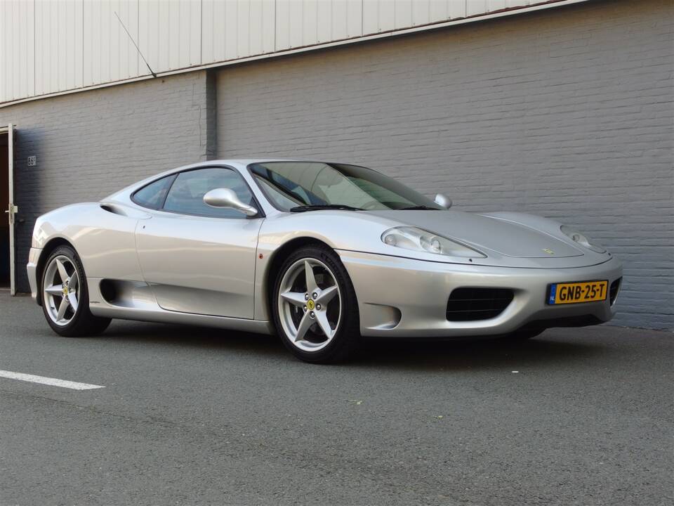 Afbeelding 3/99 van Ferrari 360 Modena (2000)