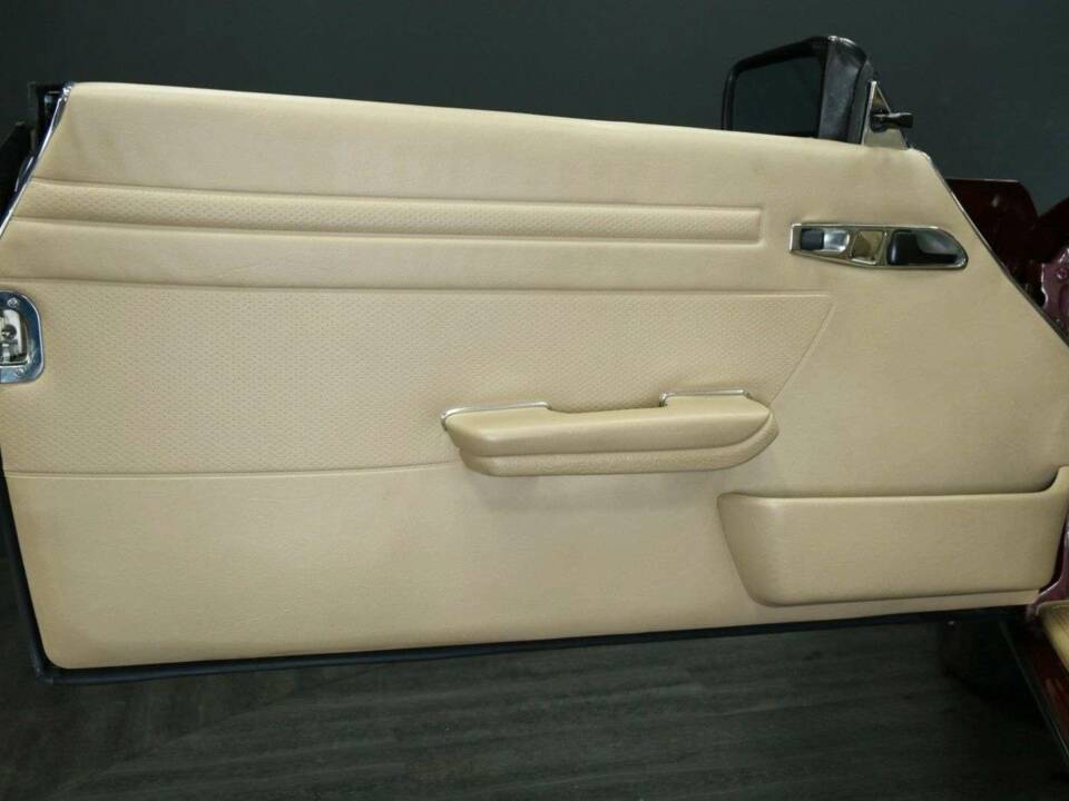 Bild 10/29 von Mercedes-Benz 300 SL (1989)