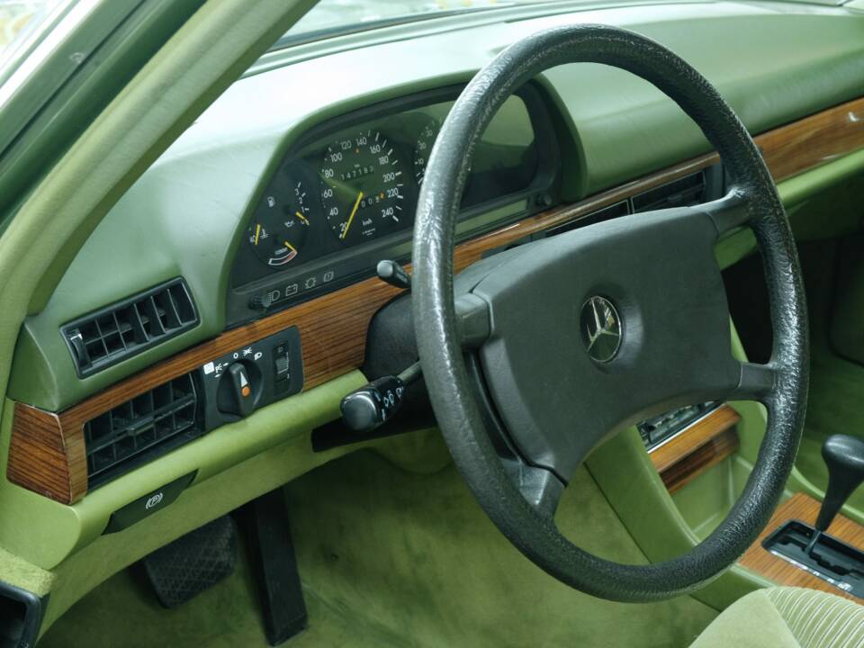 Bild 36/50 von Mercedes-Benz 500 SE (1982)