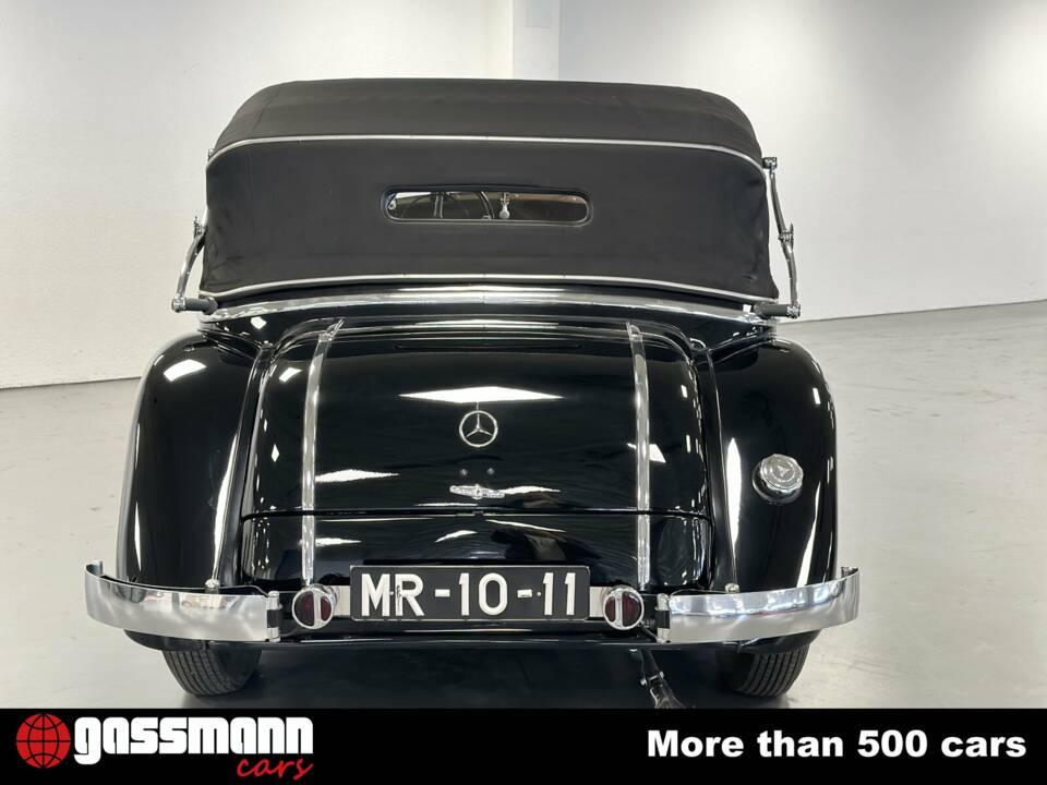 Image 9/15 of Mercedes-Benz 290 Cabriolet D (1936)