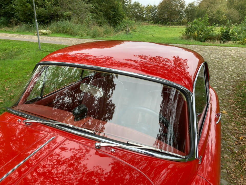 Bild 23/51 von Jaguar XK 150 3.8 S FHC (1960)