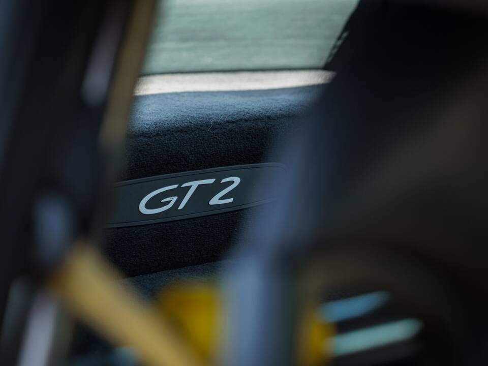 Bild 35/50 von Porsche 911 GT2 (2002)