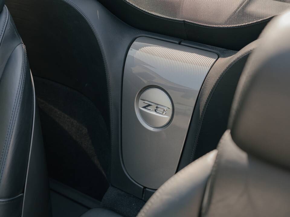 Image 152/185 of BMW Z8 (2001)