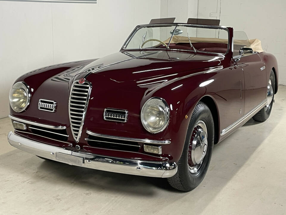 Image 8/38 de Alfa Romeo 6C 2500 SS (1949)