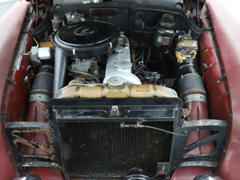 Immagine 25/34 di Mercedes-Benz 220 S (1957)