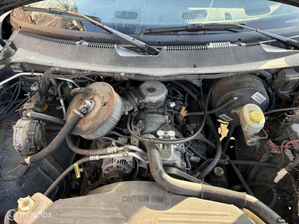 Image 26/34 of Dodge Ram 1500 (1998)