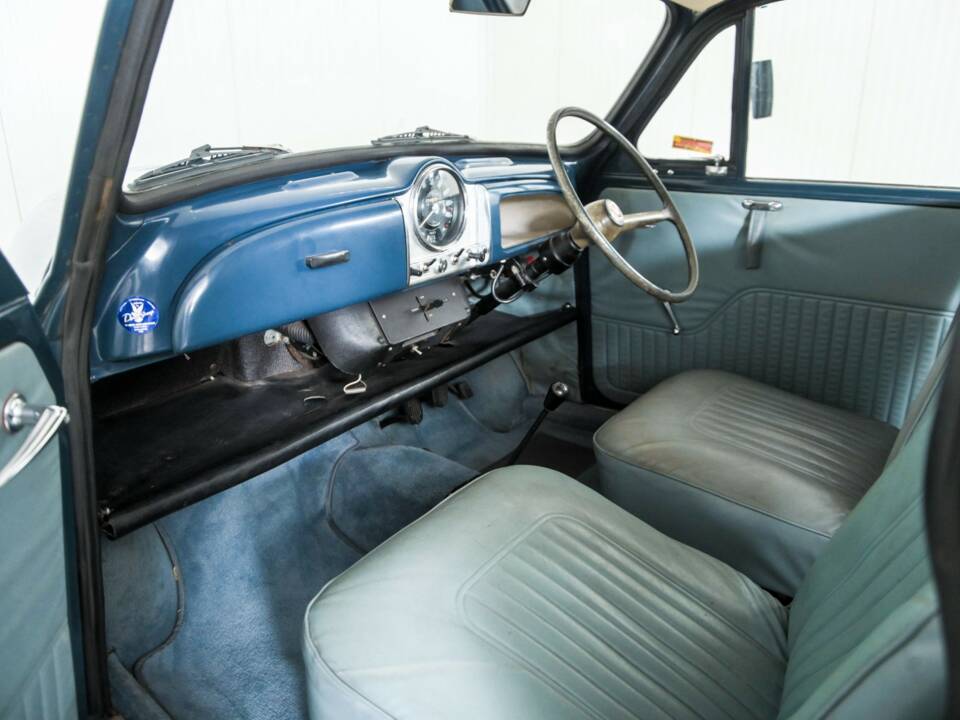 Image 11/50 of Morris Minor 1000 (1967)