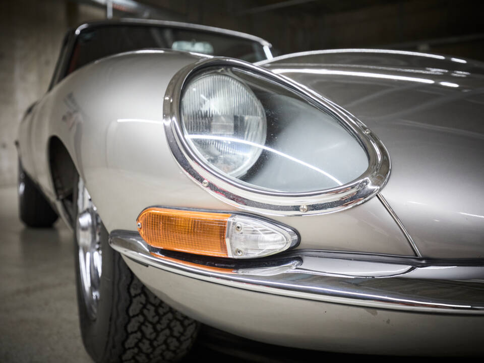 Immagine 21/99 di Jaguar E-Type 3.8 (1964)
