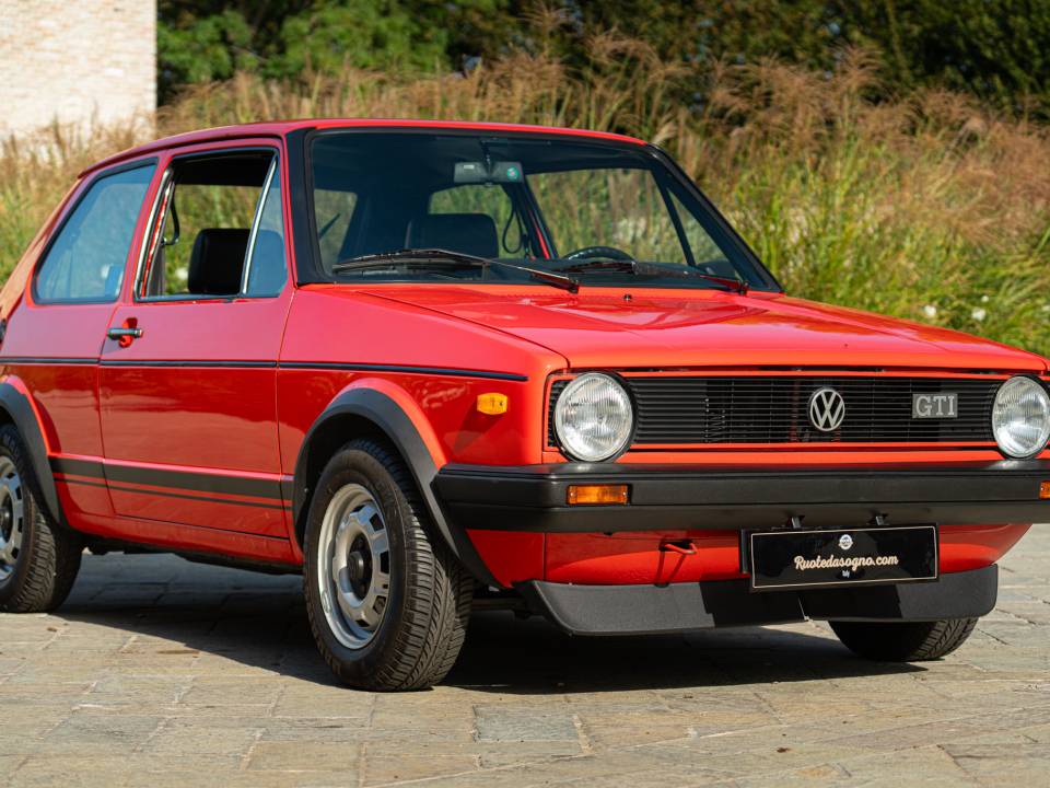 Image 8/44 of Volkswagen Golf I GTI 1.6 (1980)