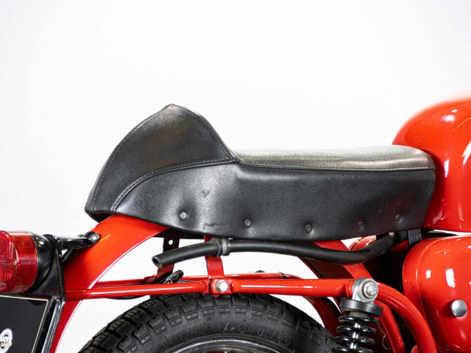 Image 25/50 of Aermacchi DUMMY (1964)