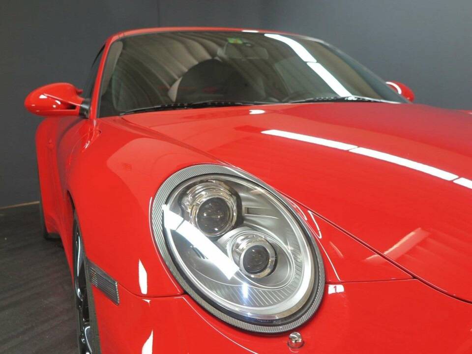 Image 44/50 of Porsche 911 Carrera 4S (2011)