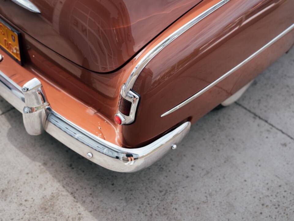 Bild 7/29 von Chevrolet Deluxe Styleline (1952)