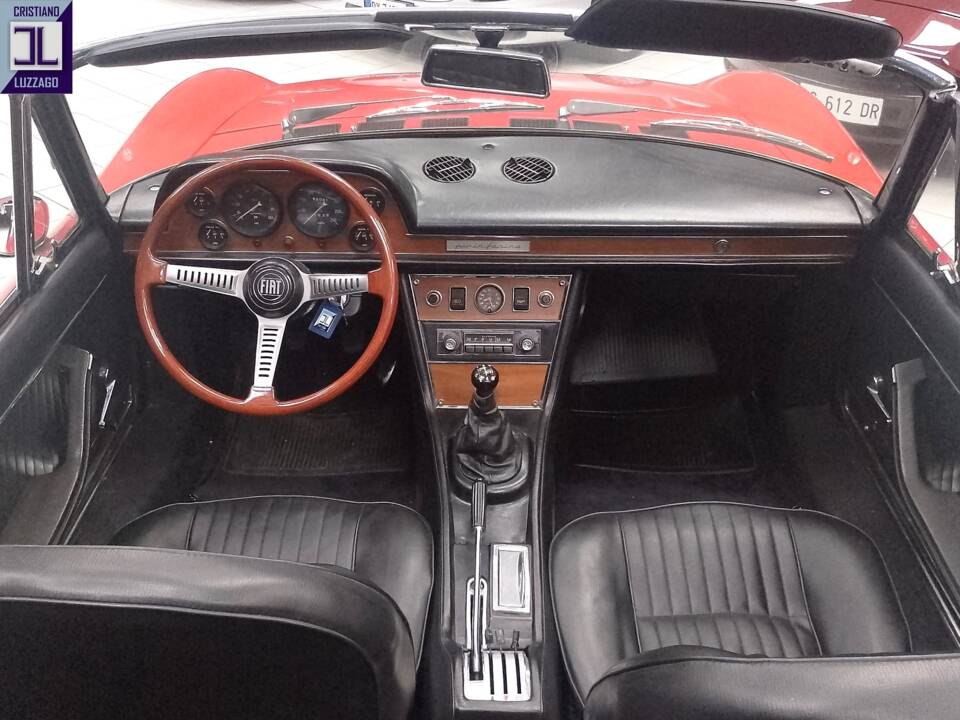 Bild 32/58 von FIAT Dino Spider (1968)