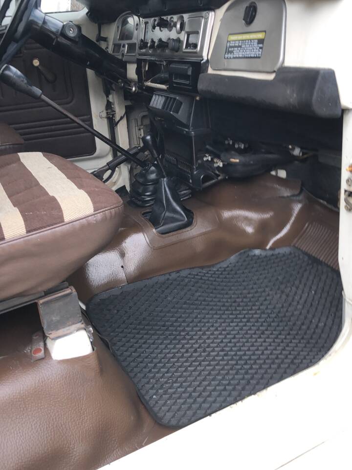 Afbeelding 4/4 van Toyota Land Cruiser BJ 42 (1984)