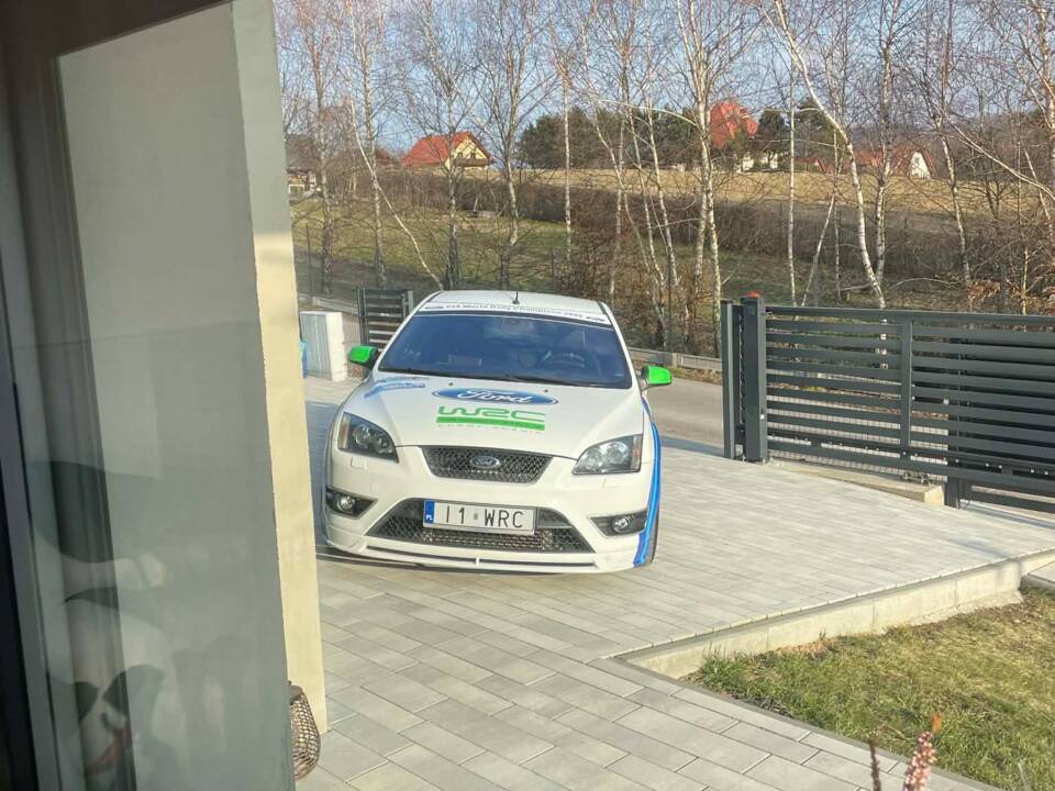 Immagine 5/17 di Ford Focus RS WRC (2007)