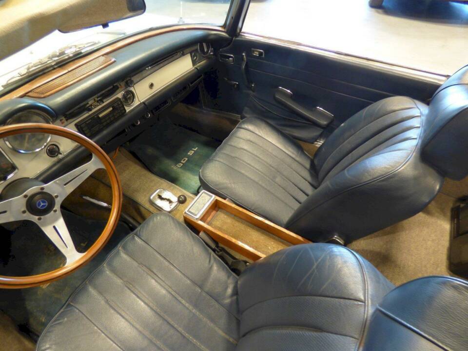 Bild 18/36 von Mercedes-Benz 280 SL (1969)