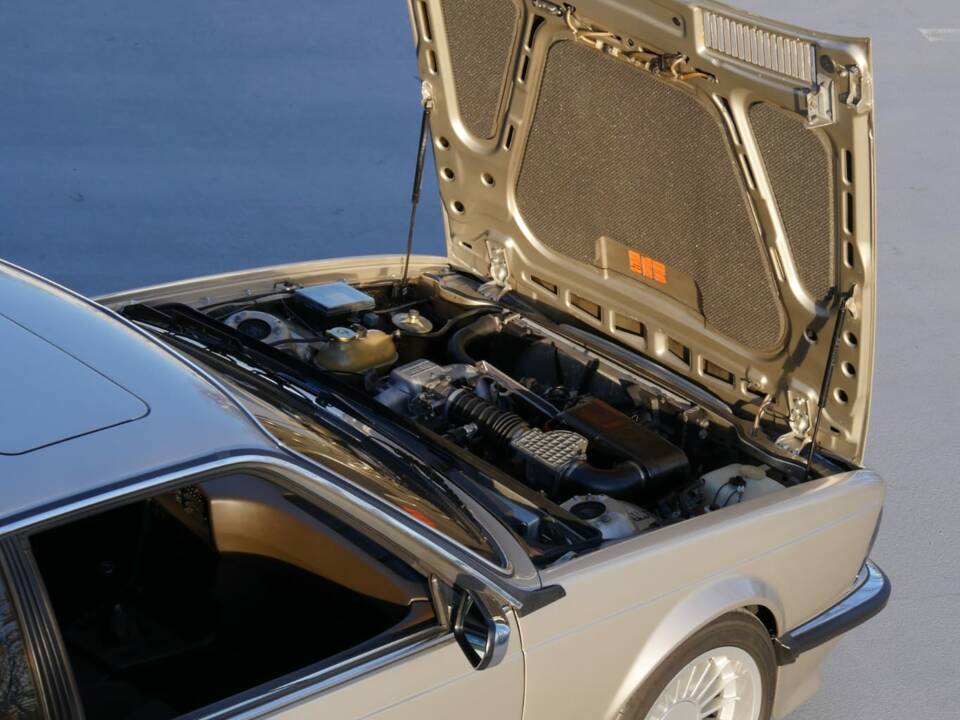 Afbeelding 39/44 van BMW 635 CSi (1985)