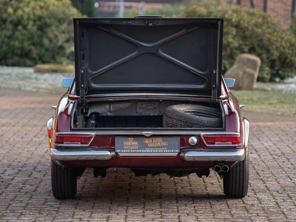 Image 18/70 de Mercedes-Benz 230 SL (1966)