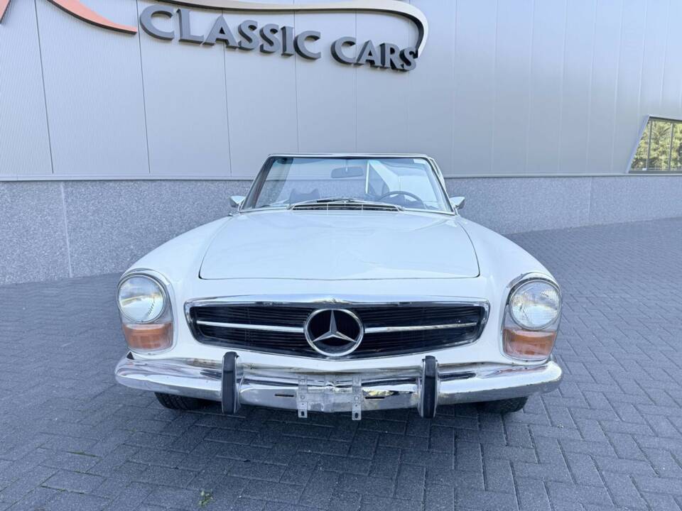 Image 15/50 of Mercedes-Benz 280 SL (1970)