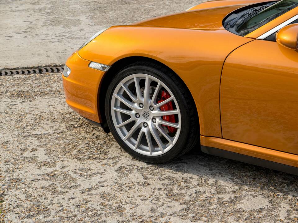 Image 15/34 de Porsche 911 Targa 4S (2008)