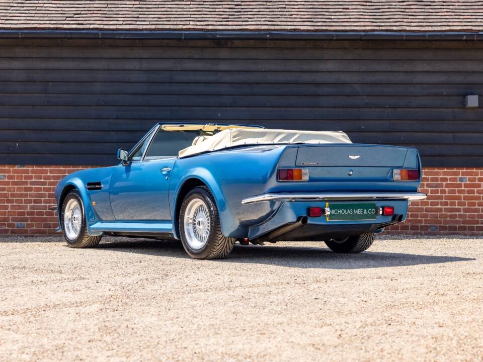 Afbeelding 4/40 van Aston Martin V8 Vantage Volante X-Pack (1989)