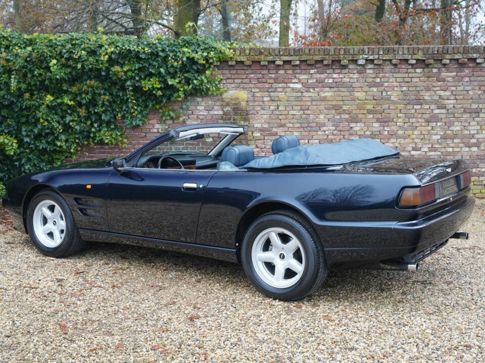 Image 33/50 of Aston Martin Virage Volante (1994)