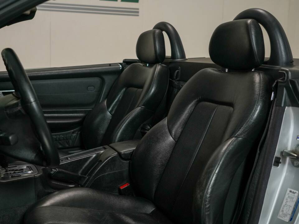 Image 3/50 of Mercedes-Benz SLK 230 Kompressor (2001)