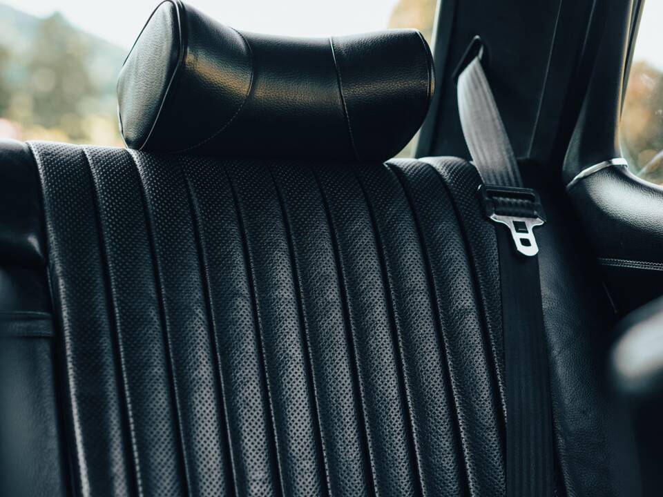 Afbeelding 16/16 van Mercedes-Benz 450 SEL 6,9 (1976)