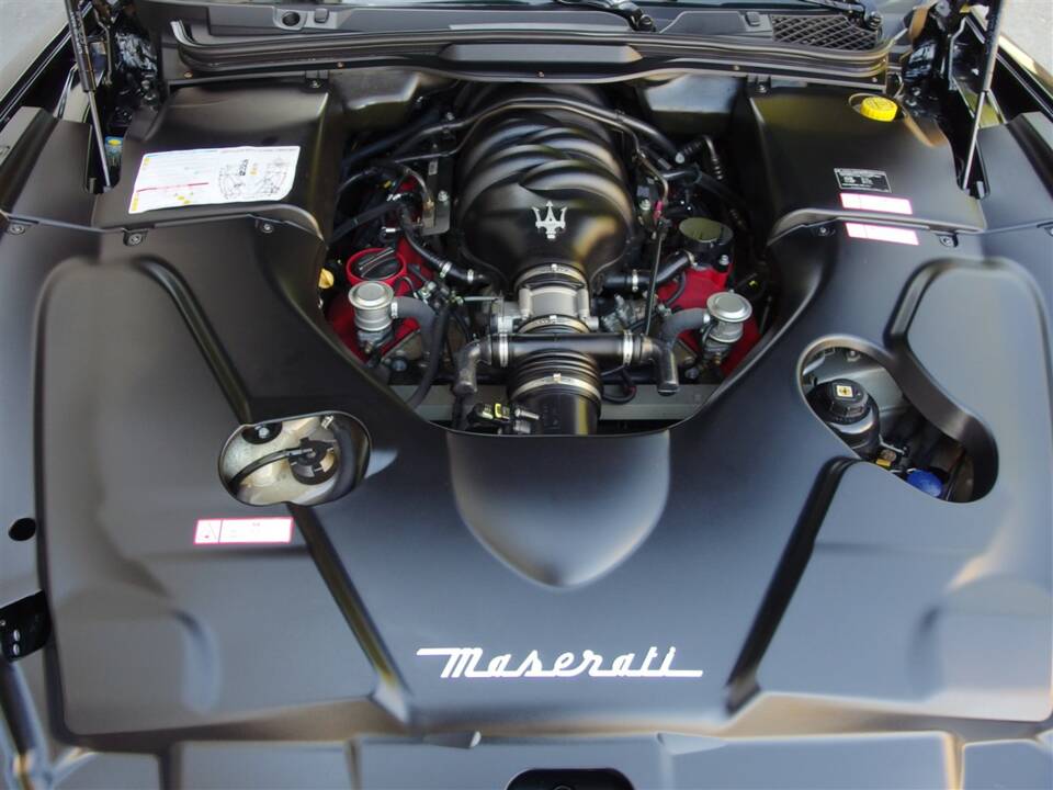 Bild 79/100 von Maserati GranTurismo S (2008)