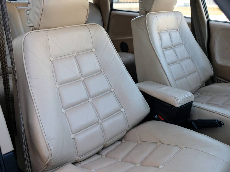 Image 52/69 of Citroën CX 25 Prestige (1984)