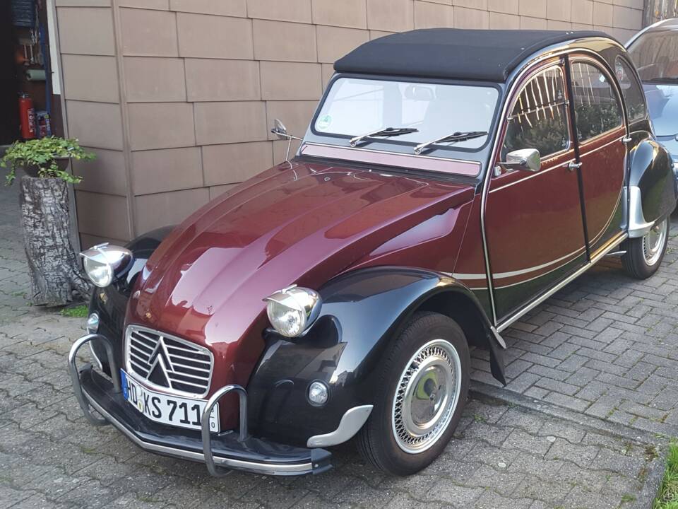 Imagen 2/4 de Citroën 2 CV 6 Charleston (1988)