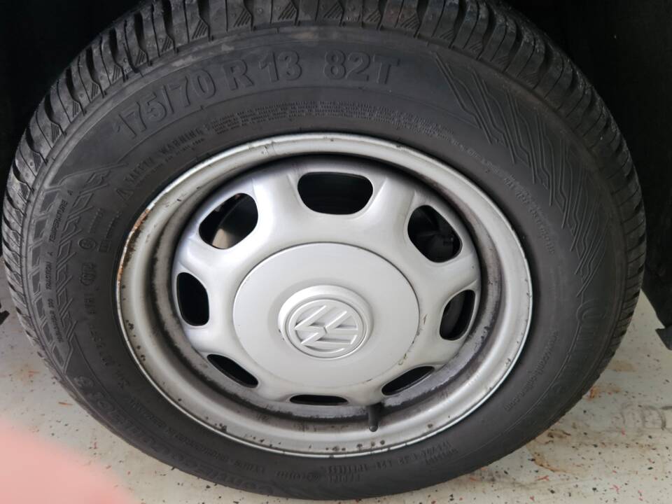 Bild 39/60 von Volkswagen Golf III 1.8 (1993)