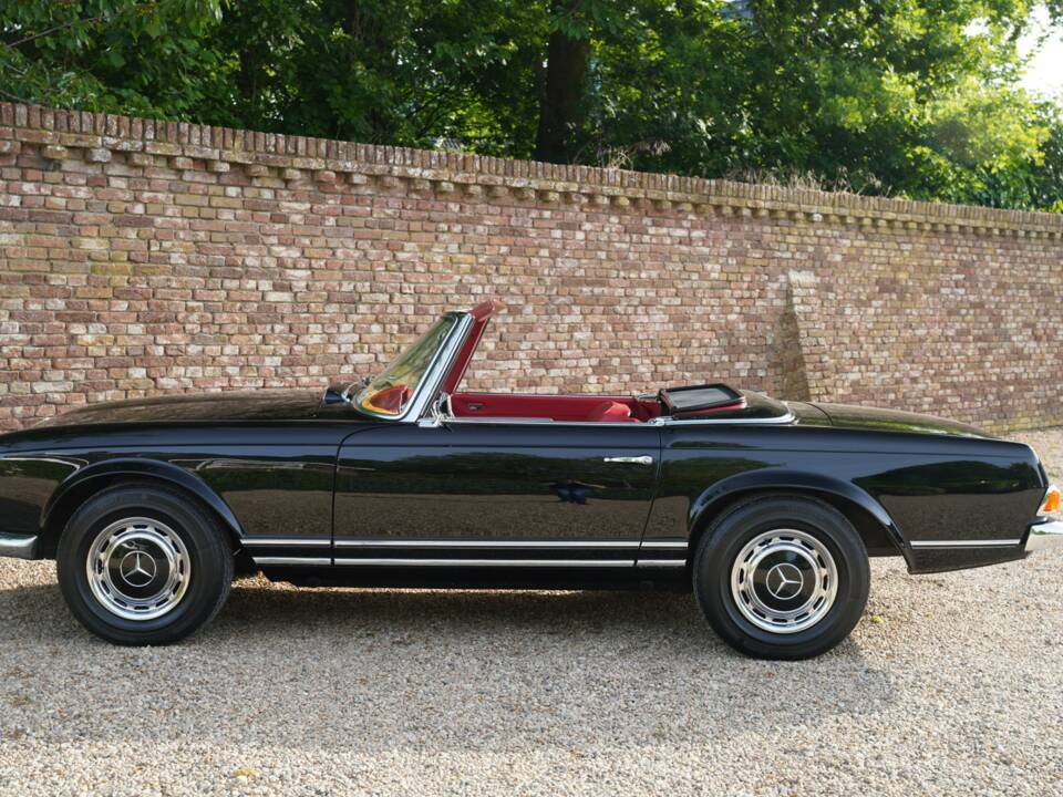 Imagen 37/50 de Mercedes-Benz 280 SL (1969)