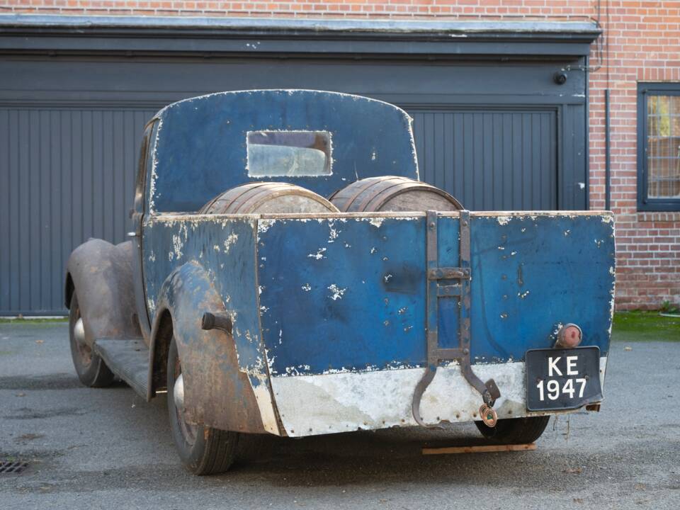 Image 5/134 of Ford V8 (1937)