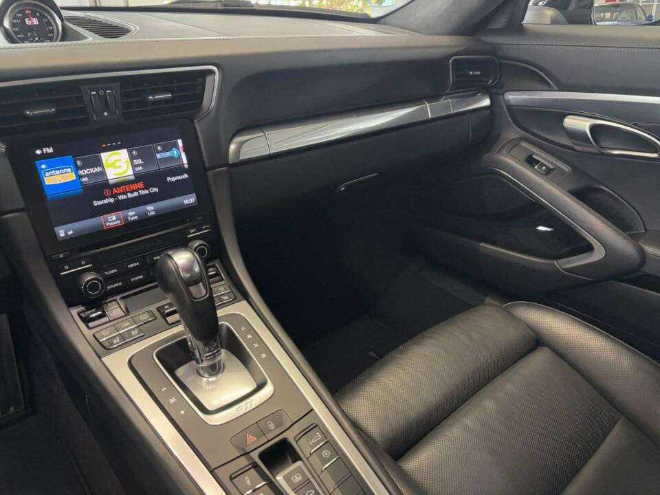 Bild 16/27 von Porsche 911 Turbo (2018)