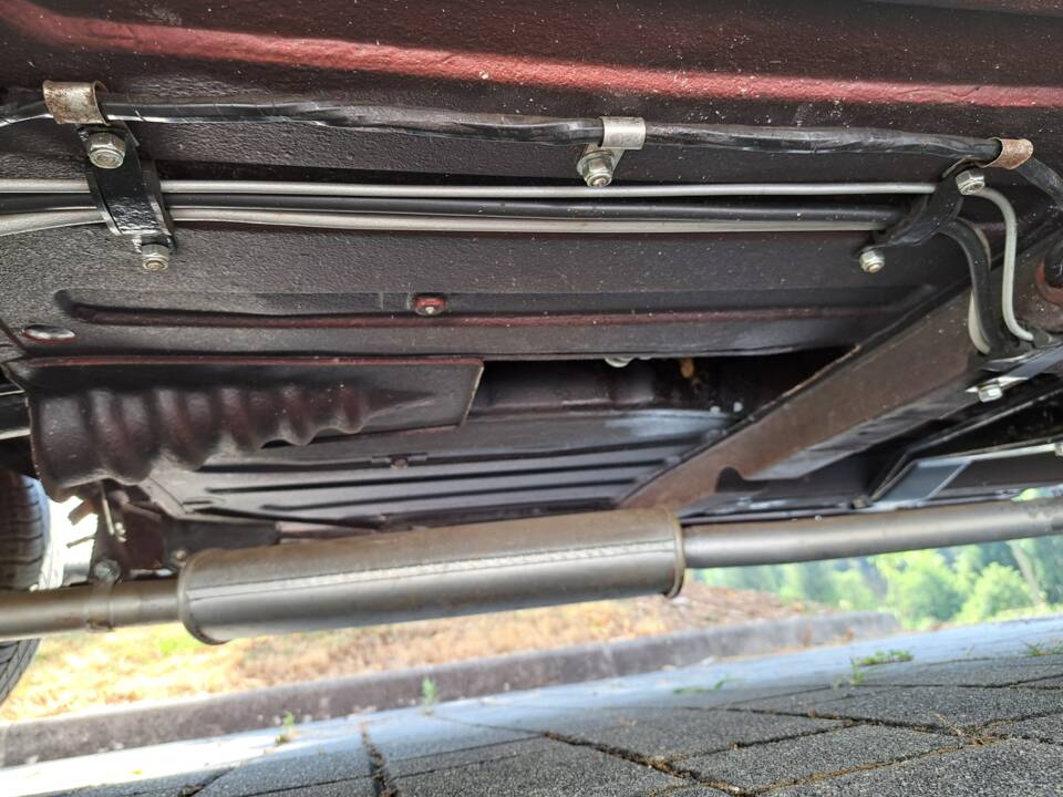Suspension and underneath