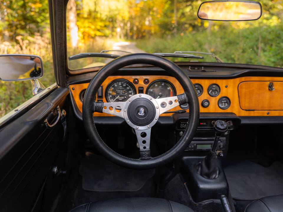 Bild 15/17 von Triumph TR 6 (1969)